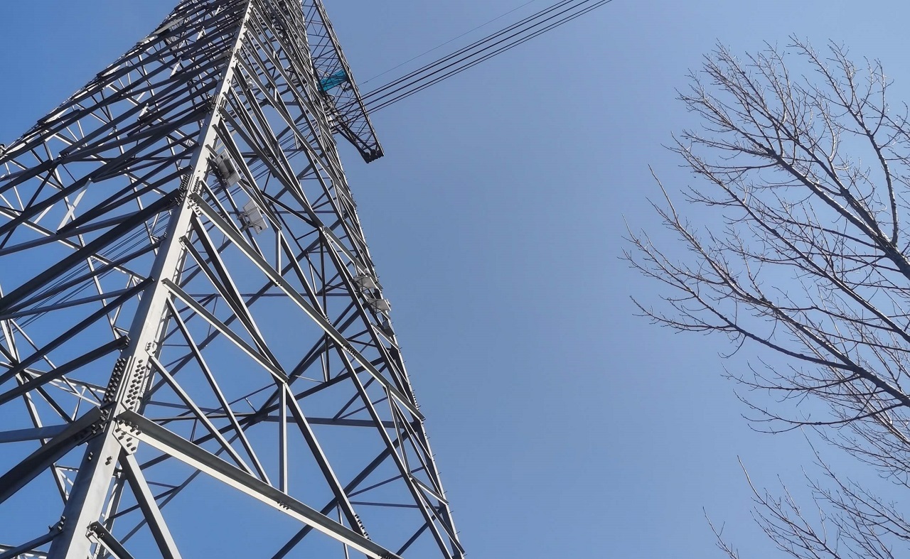 電網(wǎng)微波覆冰在線(xiàn)監(jiān)測(cè)系統(tǒng)